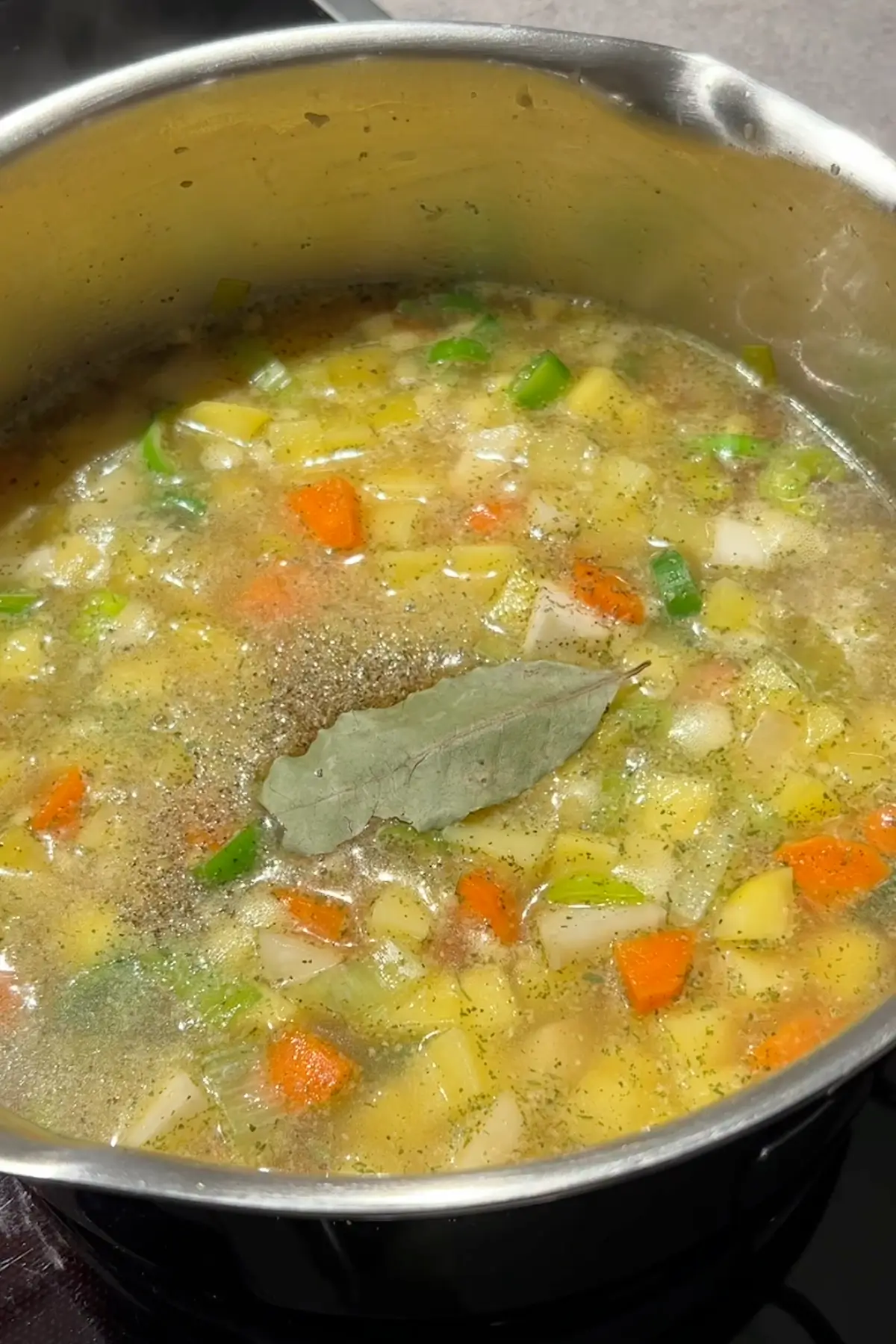kartoffelsuppe-zutaten
