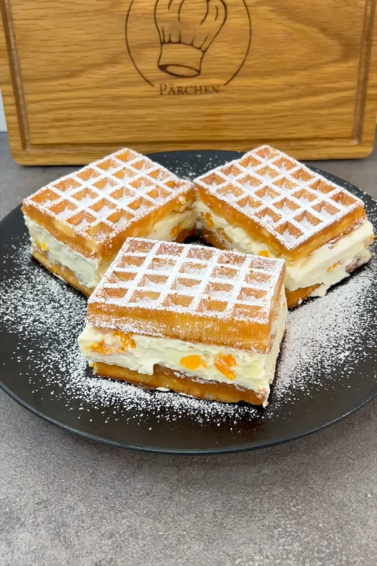no-bake-waffelkuchen-puderzucker