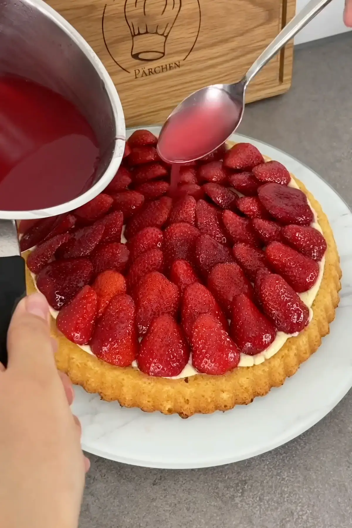 biskuit-erdbeer-kuchen