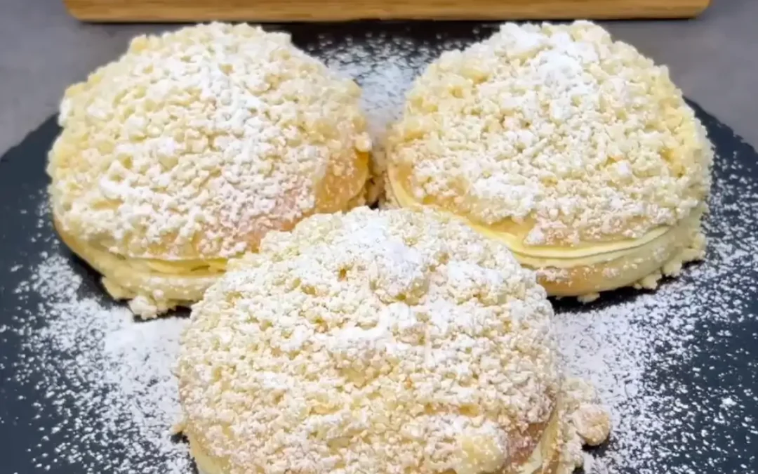 Streuseltaler mit Vanillecreme