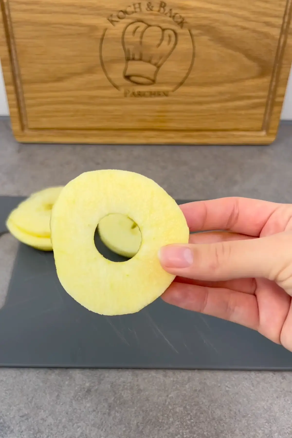 gebackene-apfeldonuts-rezept