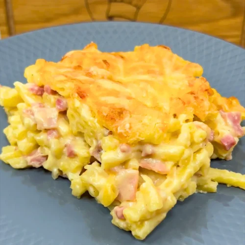 Makkaroni Nudelauflauf mit Schinken