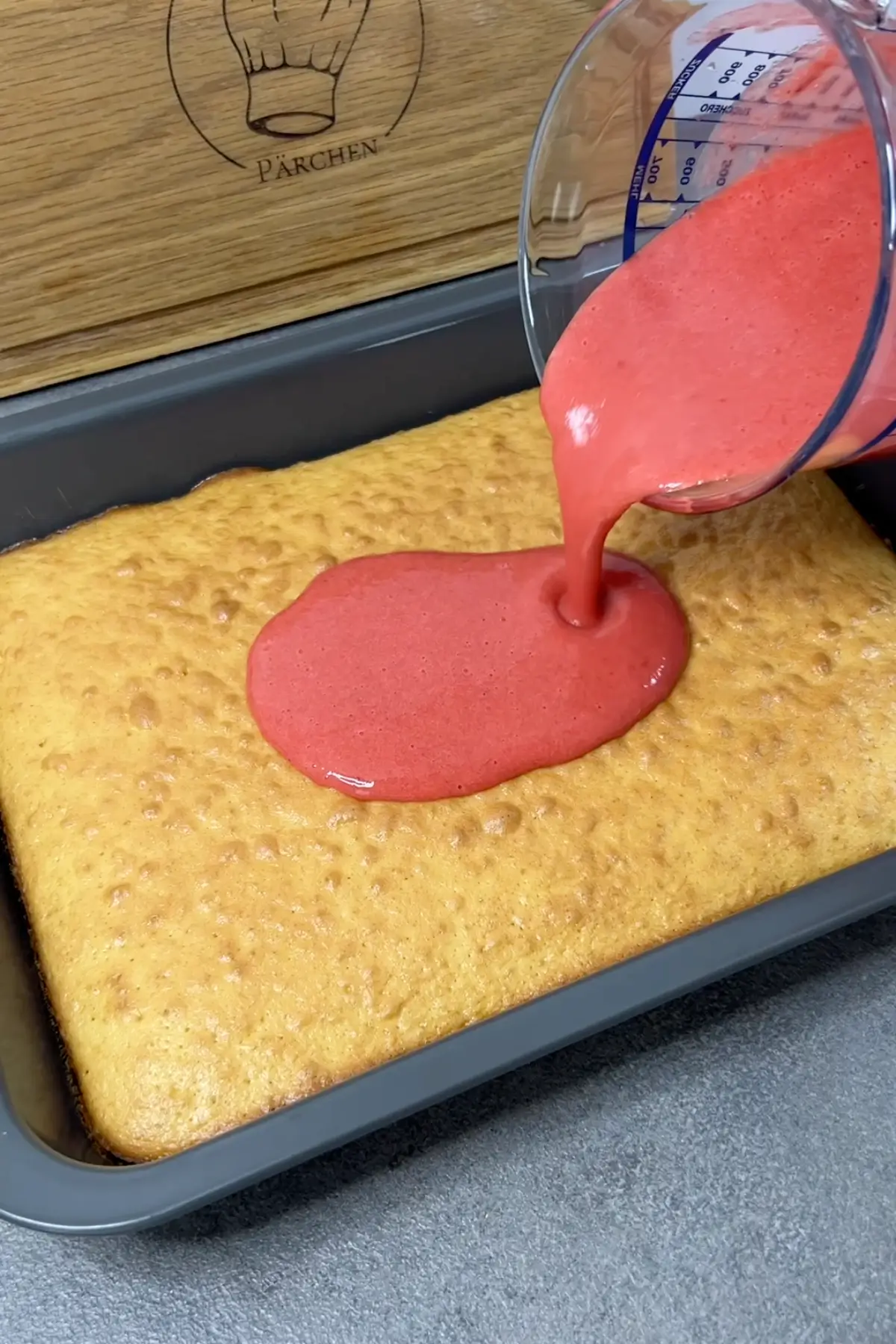 rau-holle-kuchen-erdbeeren