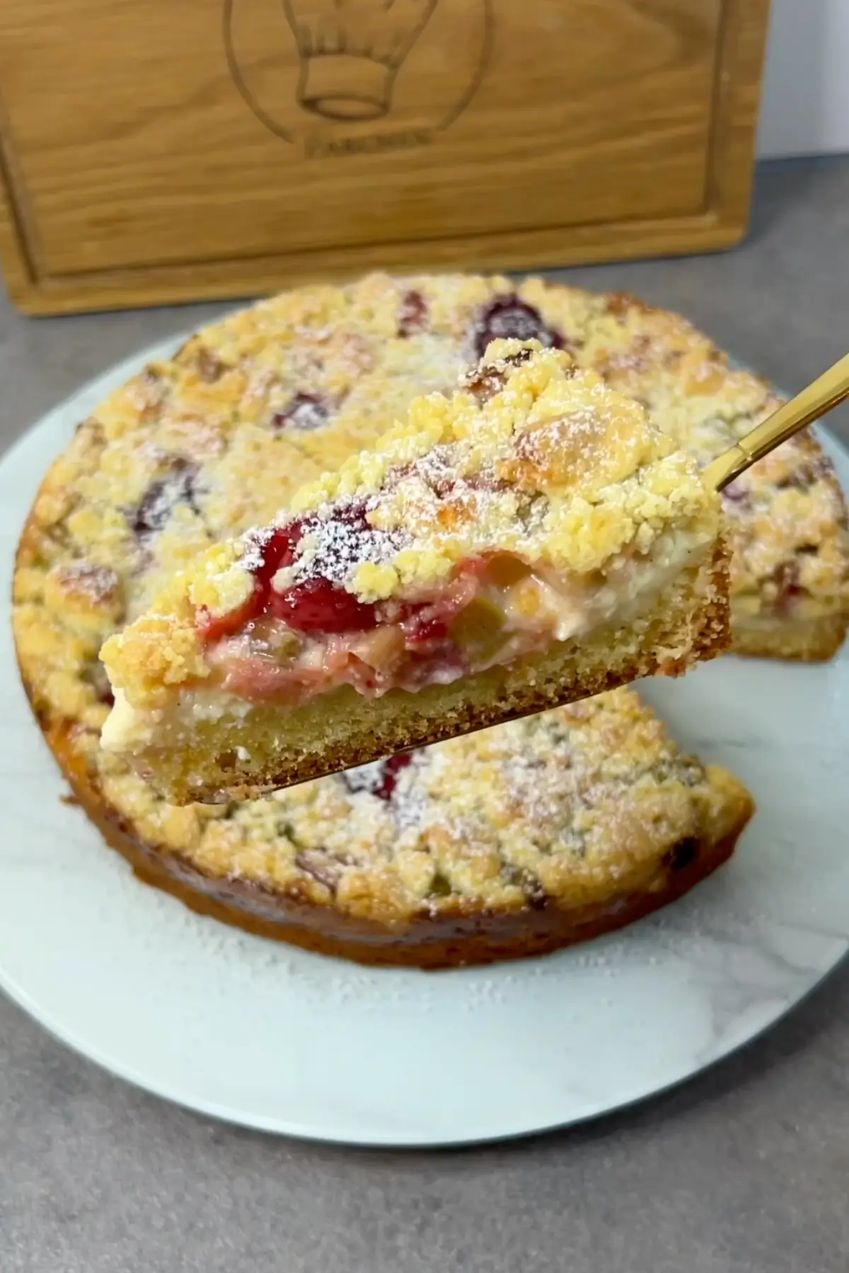 Rhabarberkuchen mit Streusel