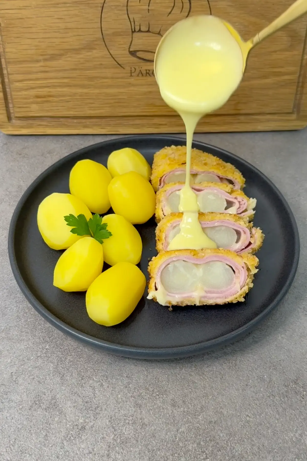 spargel-cordon-bleu-mit-hollandaise