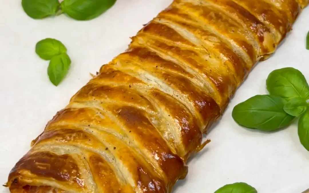 Schneller, herzhafter Blätterteigstrudel