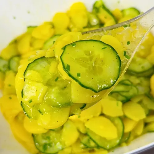 Kartoffelsalat mit Gurken