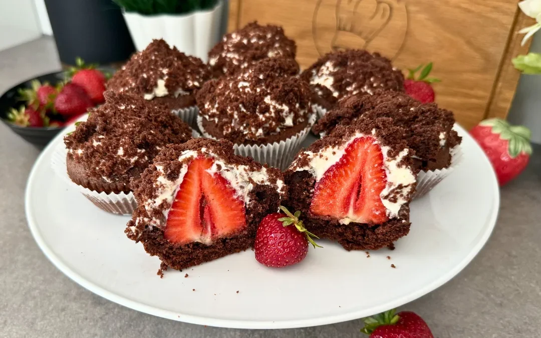 Maulwurfmuffins mit Erdbeeren